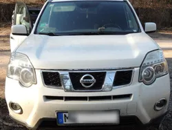 Weiß Gebraucht 2012 Nissan X-Trail SE SUV | 9.800 € (Teuer)