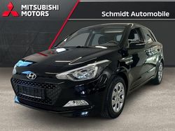 Schwarz Gebraucht 2017 Hyundai i20 Comfort Kleinwagen | 8.970 € (Fairer Preis)