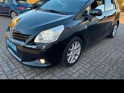 Schwarz Gebraucht 2010 Toyota Corolla Kombi | 8.700 €