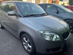 Silber Gebraucht 2008 Skoda Fabia Elegance Limousine | 3.500 € (Fairer Preis)