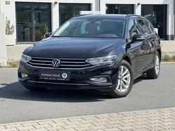 Deep black perleffekt Gebraucht 2021 VW Passat Business Kombi | 19.490 € (Guter Preis)