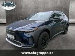 Blau Gebraucht 2025 Toyota bZ4X Lounge SUV | 44.890 € (Teuer)
