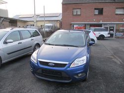 Blau Gebraucht 2010 Ford Focus Style Limousine | 2.400 € (Fairer Preis)