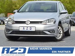 Reflexsilber metallic Gebraucht 2018 VW Golf VII Comfortline Limousine | 8.990 € (Guter Preis)