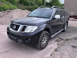 Schwarz Gebraucht 2012 Nissan Navara Abholung | 10.800 € (Teuer)