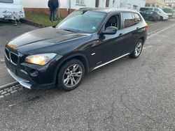 Schwarz Gebraucht 2011 BMW X1 SUV | 7.850 €