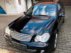 Blau Gebraucht 2005 Mercedes C180 Kombi | 1.999 € (Fairer Preis)