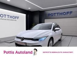 Weiss Gebraucht 2023 VW Golf VIII Life Kombi | 19.997 € (Guter Preis)