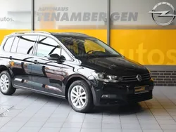Schwarz Gebraucht 2019 VW Touran Comfortline Van / Kleinbus | 27.400 € (Etwas zu teuer)