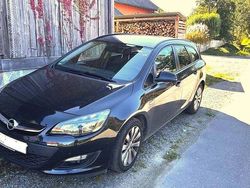 Schwarz Gebraucht 2015 Opel Astra Eco Kombi | 7.200 € (Guter Preis)
