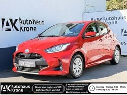 Emotional red 2 Gebraucht 2022 Toyota Yaris Hybrid Kleinwagen | 14.590 € (Superpreis)