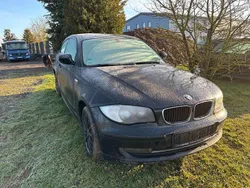 Black sapphire metallic Gebraucht 2010 BMW 118 Kleinwagen | 2.550 € (Fairer Preis)