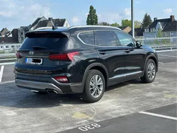 Schwarz Gebraucht 2019 Hyundai Santa Fe SUV | 26.000 € (Fairer Preis)