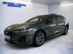 Magnetic metallic Gebraucht 2024 Ford Focus ST-Line X Kombi | 26.790 € (Etwas zu teuer)
