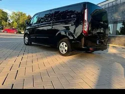 Beige Gebraucht 2018 Ford Tourneo Custom Van / Kleinbus | 11.950 € (Teuer)