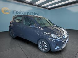 Grau Gebraucht 2024 Hyundai i10 Trend Kleinwagen | 16.499 € (Fairer Preis)