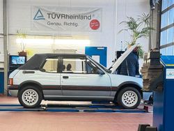 Silber Gebraucht 1986 Peugeot 205 Cabrio | 4.500 €