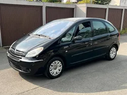 Schwarz Gebraucht 2008 Citroën Xsara Picasso Van / Kleinbus | 1.250 € (Fairer Preis)