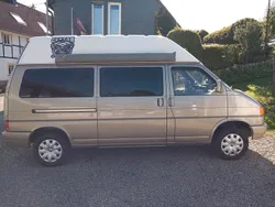 Gold Gebraucht 1994 VW T4 Van | 10.400 €
