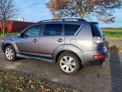 Grau Gebraucht 2011 Mitsubishi Outlander Edition SUV | 7.290 € (Etwas zu teuer)
