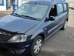 Blau Gebraucht 2012 Dacia Logan Limousine | 2.350 € (Fairer Preis)