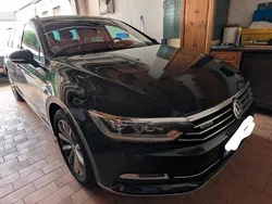 Schwarz Gebraucht 2016 VW Passat Kombi | 12.999 € (Superpreis)