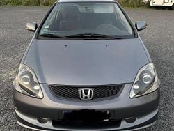 Grau Gebraucht 2004 Honda Civic Sport Limousine | 2.199 € (Fairer Preis)