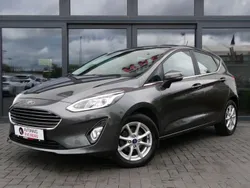 Grau Gebraucht 2021 Ford Fiesta Titanium Kleinwagen | 11.600 € (Fairer Preis)
