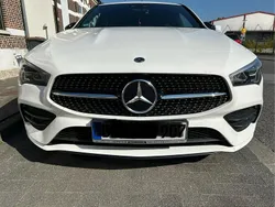 Weiß Gebraucht 2021 Mercedes CLA220 AMG line Limousine | 25.800 € (Fairer Preis)