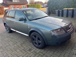 Grün Gebraucht 2001 Audi A6 Kombi | 5.000 € (Teuer)