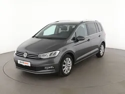 Grau Gebraucht 2016 VW Touran Highline Van / Kleinbus | 19.450 € (Fairer Preis)