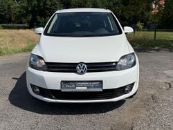 Weiß Gebraucht 2010 VW Golf Plus Team Van / Kleinbus | 7.990 € (Fairer Preis)