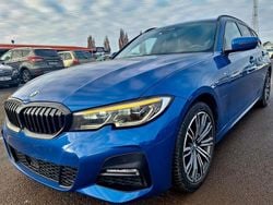 Blau Gebraucht 2020 BMW 330e M Sport Limousine | 21.990 € (Guter Preis)