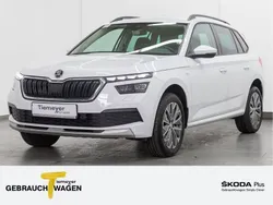 Weiß Gebraucht 2022 Skoda Kamiq Tour SUV | 17.390 € (Fairer Preis)