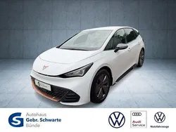 Weiß Gebraucht 2023 Cupra Born Kleinwagen | 24.990 € (Etwas zu teuer)