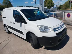 Weiß Gebraucht 2011 Citroën Berlingo Van / Kleinbus | 3.399 € (Superpreis)