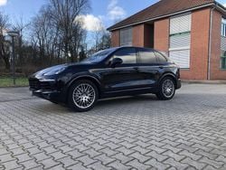 Schwarz Gebraucht 2017 Porsche Cayenne S Platinum Edition SUV | 45.600 €