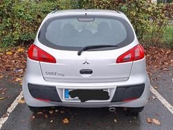 Grau Gebraucht 2006 Mitsubishi Colt Kleinwagen | 1.000 € (Guter Preis)