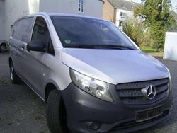 Silber Gebraucht 2017 Mercedes Vito Van / Kleinbus | 9.500 € (Fairer Preis)