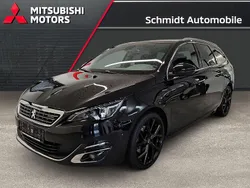 Schwarz (schwarz) Gebraucht 2017 Peugeot 308 Allure Kombi | 12.390 € (Fairer Preis)
