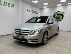 Silber Gebraucht 2014 Mercedes B180 Van / Kleinbus | 13.990 € (Etwas zu teuer)