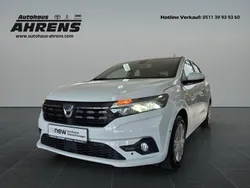 Weiß Gebraucht 2021 Dacia Sandero Comfort Kleinwagen | 13.490 € (Guter Preis)