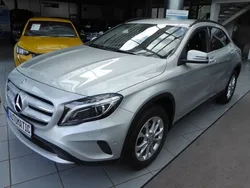 Mercedes GLA200