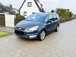Grün Gebraucht 2011 Ford Galaxy Titanium Van / Kleinbus | 5.950 € (Superpreis)