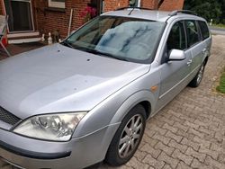 Silber Gebraucht 2003 Ford Mondeo Ghia Kombi | 2.300 € (Fairer Preis)