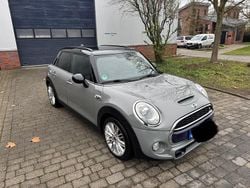 Grau Gebraucht 2015 Mini Cooper SD Kleinwagen | 14.499 € (Fairer Preis)