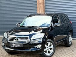 Schwarz Gebraucht 2011 Toyota RAV4 Life SUV | 10.699 € (Fairer Preis)