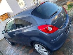 Blau Gebraucht 2010 Opel Corsa Kleinwagen | 3.850 € (Teuer)