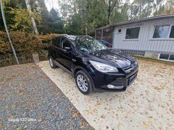 Schwarz Gebraucht 2016 Ford Kuga Titanium SUV | 10.490 € (Fairer Preis)
