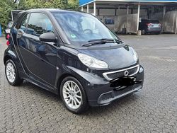 Schwarz Gebraucht 2012 Smart ForTwo Coupé Coupé | 3.790 € (Fairer Preis)